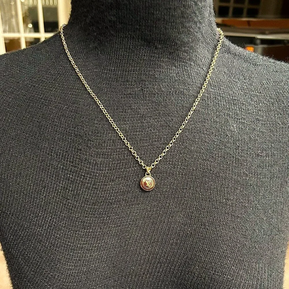 LOUIS VUITTON Pastilles LV Logo Charm Pendant 18K Gold Chain Necklace
